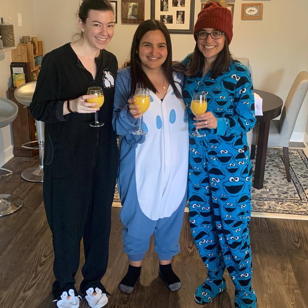 Meet your Posher, Adina